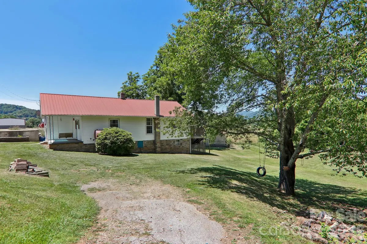 414 Skyline Drive, Canton, NC 28716 - #1