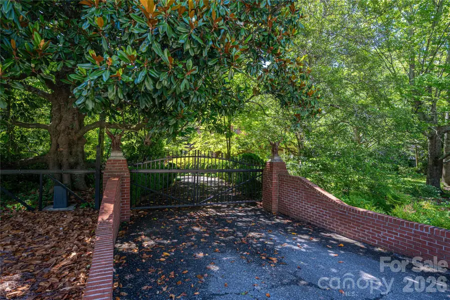 805 S Aspen Street, Lincolnton, NC 28092 - #3