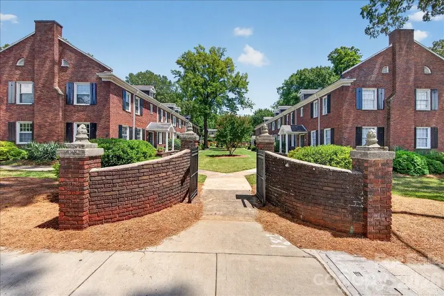 524 Hawthorne Lane #9, Charlotte, NC 28204 - #2