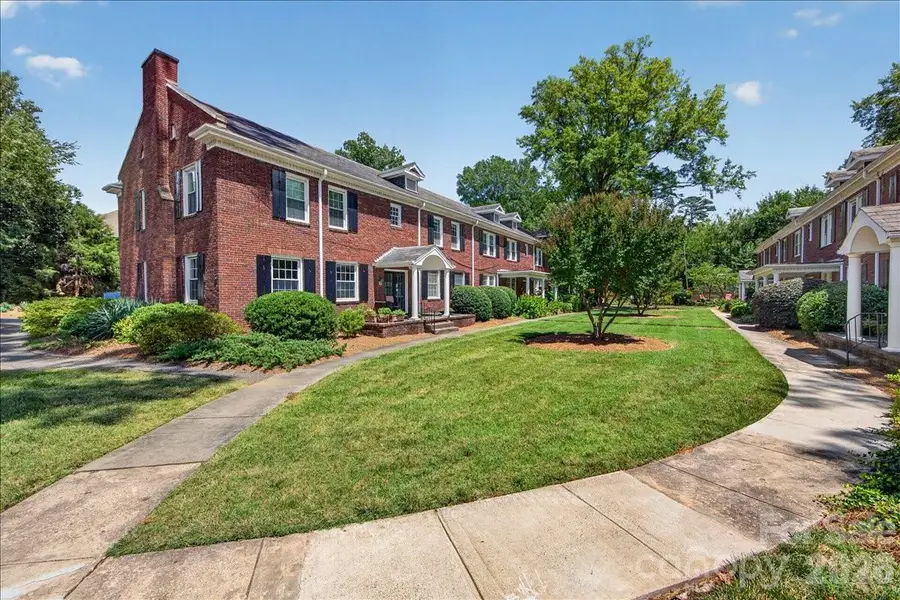 524 Hawthorne Lane #9, Charlotte, NC 28204 - #3