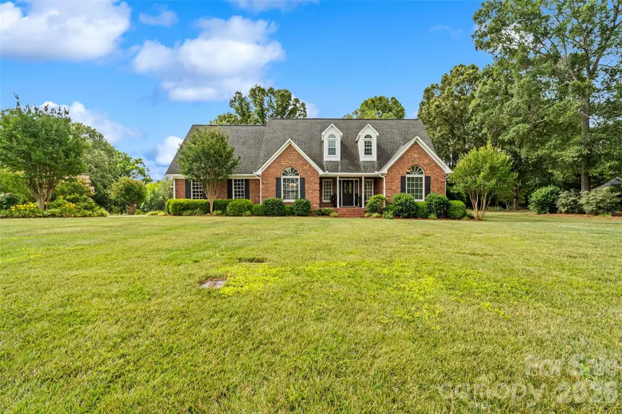 1135 Hunter Trail Court, Rock Hill, SC 29730 - #2