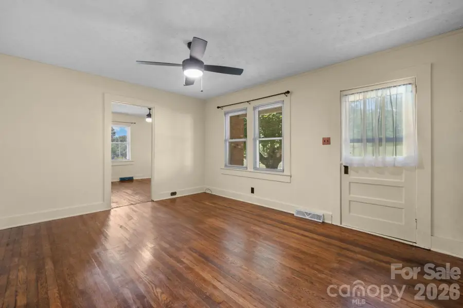 111 Cross Memorial Avenue, Morganton, NC 28655 - #3
