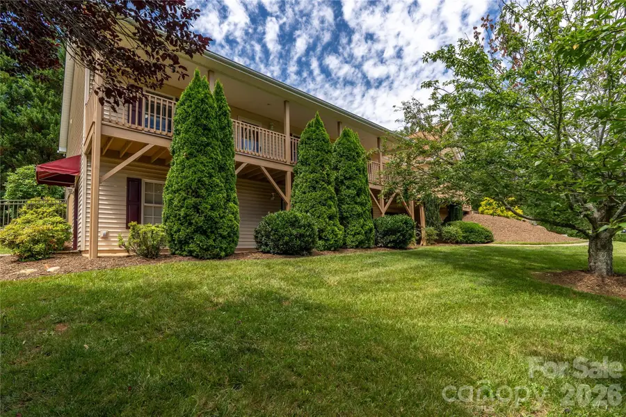506 Brook Knoll Circle, Weaverville, NC 28787 - #3
