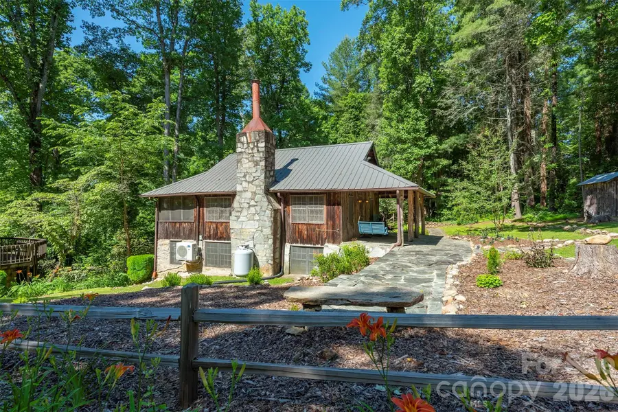1760 & 1768 Linville Avenue, Morganton, NC 28655 - #2