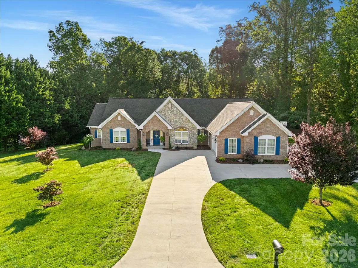 115 Country Club Drive, Morganton, NC 28655 - #1