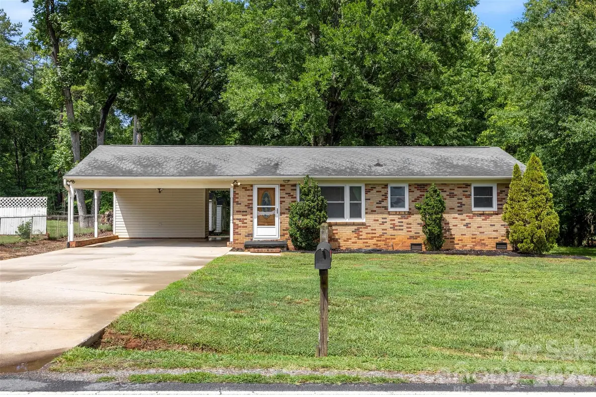 644 Dallas Spencer Mountain Road, Dallas, NC 28034 - #1