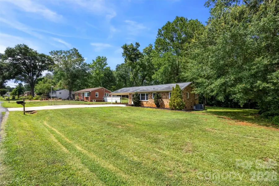 644 Dallas Spencer Mountain Road, Dallas, NC 28034 - #3