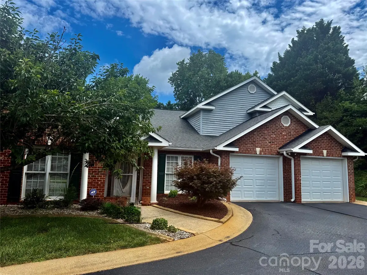 112 Mooreland Drive Ne, Conover, NC 28613 - #1