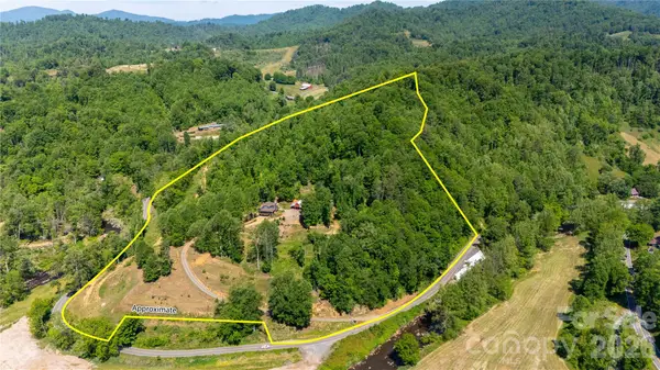 2825 Harrell Hill Road, Bakersville, NC 28705