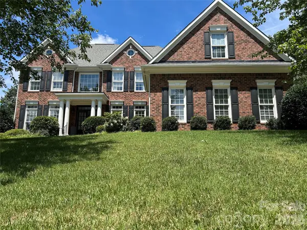 3401 Savannah Hills Drive, Matthews, NC 28105
