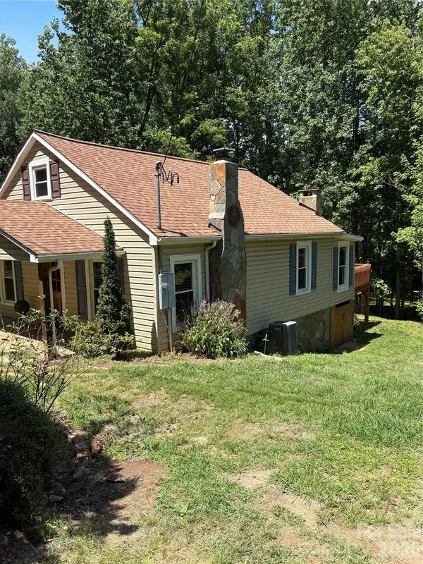 125 Lane Street, Morganton, NC 28655