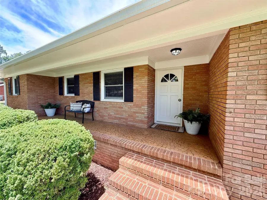 525 Julia Avenue, Belmont, NC 28012 - #2