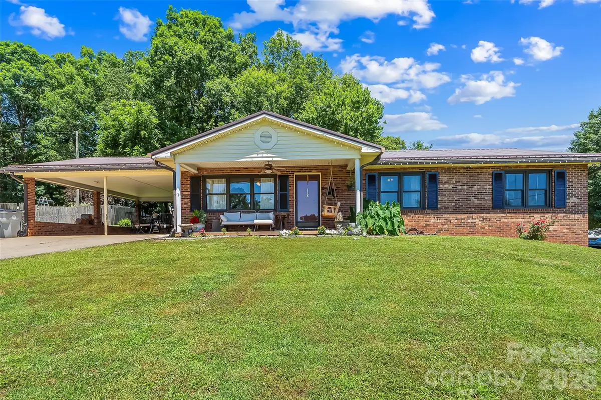 118 Hoover Street Nw, Lenoir, NC 28645 - #1