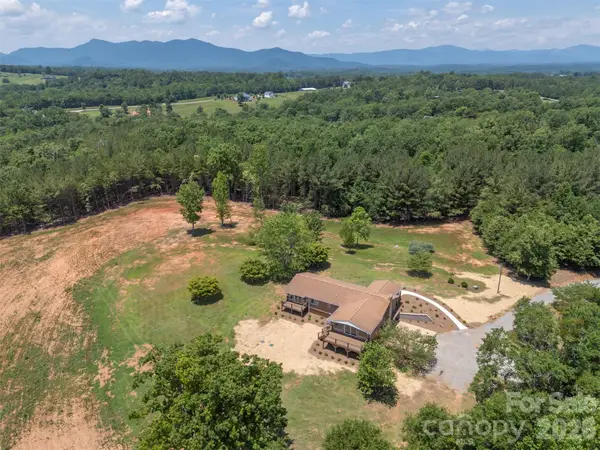 5732 S Nc 9 Highway, Tryon, NC 28782