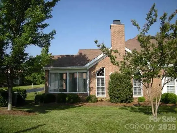 8302 Olde Troon Drive, Charlotte, NC 28277