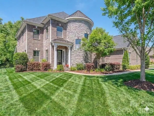 121 Enclave Boulevard, Matthews, NC 28104