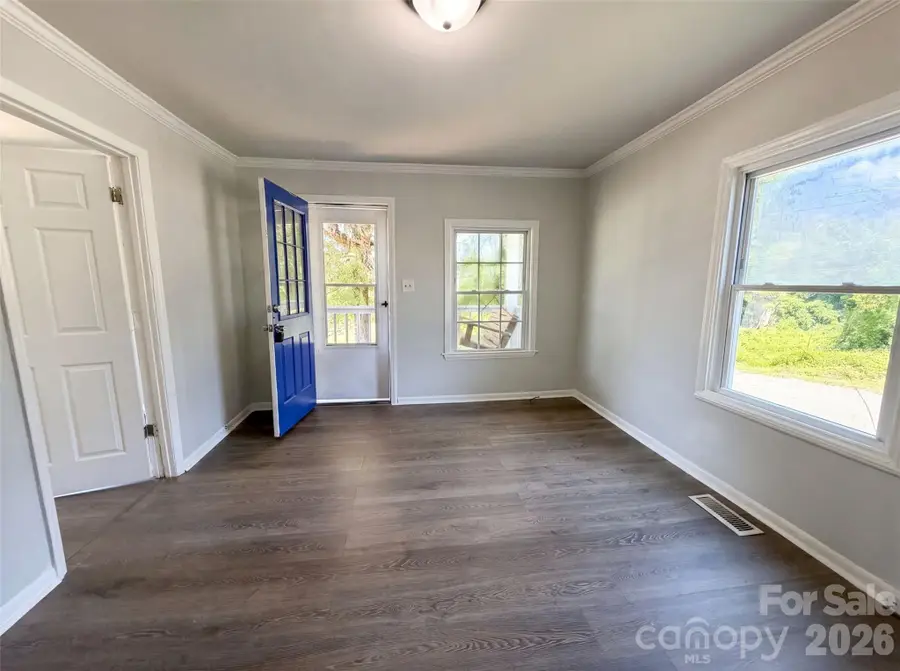 123 E Farmview Street, Gastonia, NC 28054 - #3