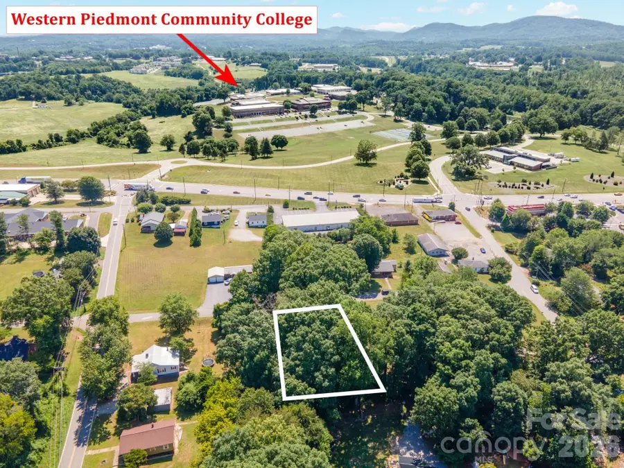 202 Wilson Drive, Morganton, NC 28655 - #3