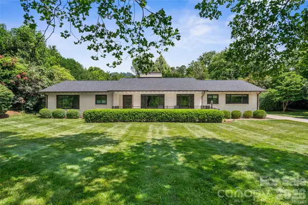 1329 Merrimon Avenue, Asheville, NC 28804