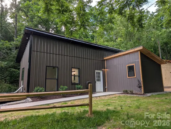345 Monticello Road, Weaverville, NC 28787