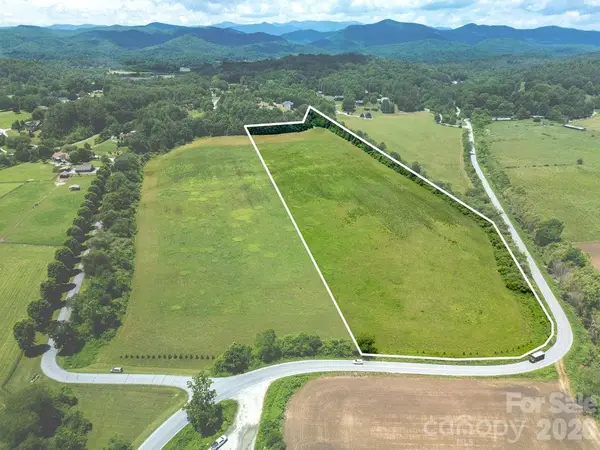 Mini Farm 2 TBD Coventry Drive, Brevard, NC 28712