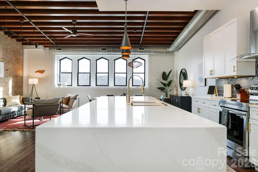 122 College Street #301, Asheville, NC 28801 - #2
