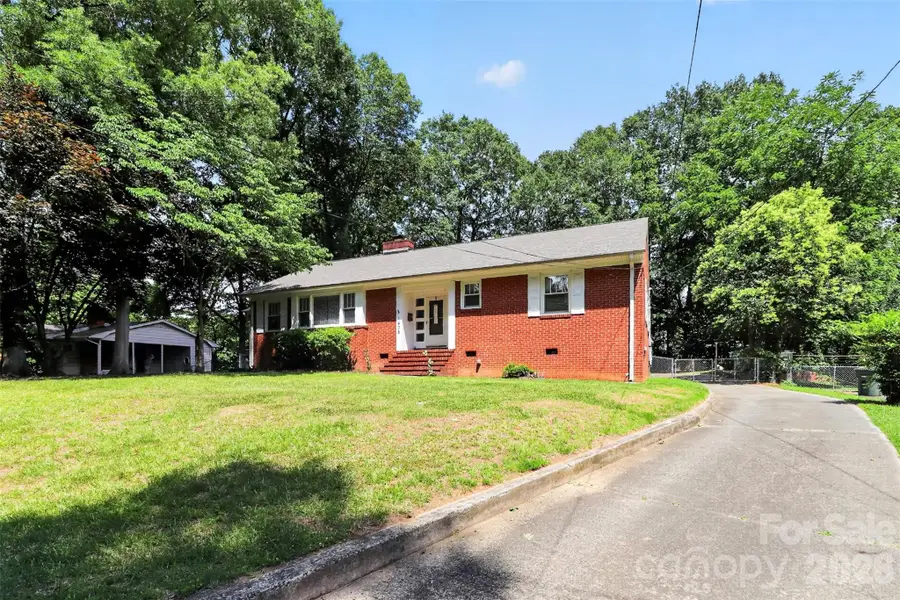 408 Elizabeth Street, Gastonia, NC 28054 - #2