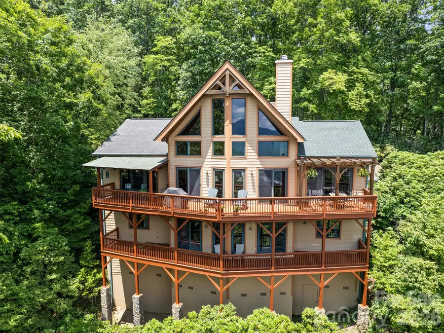 48 Hawks Lift Drive, Waynesville, NC 28786 - #2