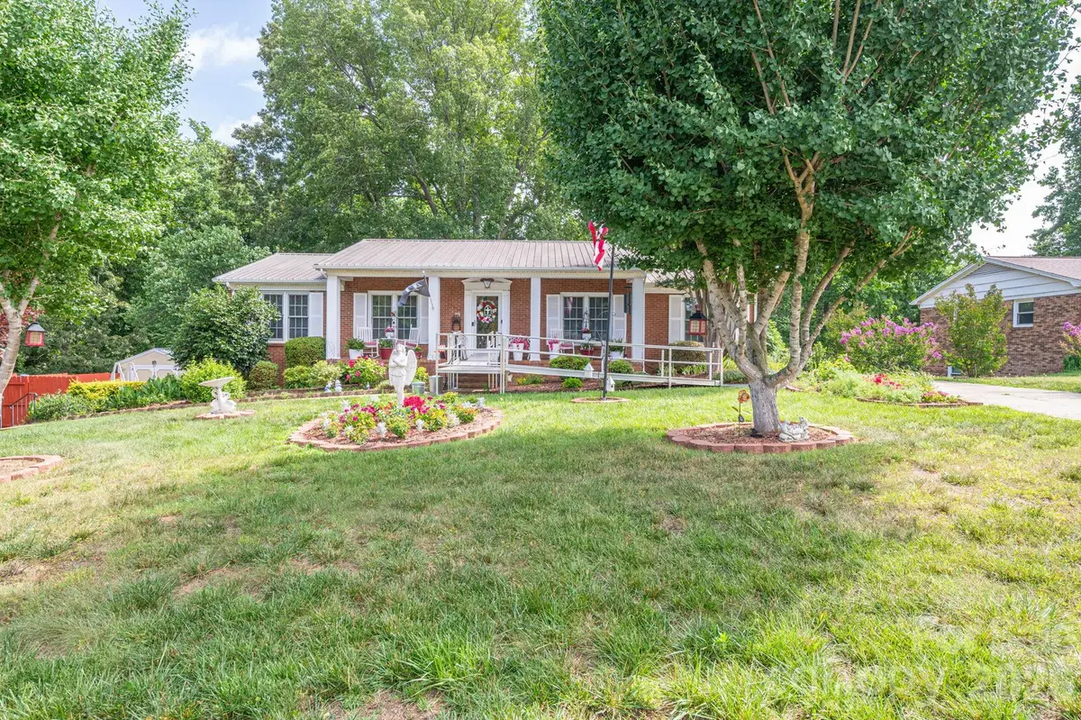 818 Hill Street, Shelby, NC 28152 - #1