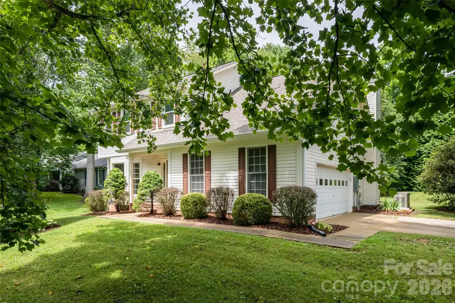 204 Windsor Forest Circle, Fletcher, NC 28732 - #2