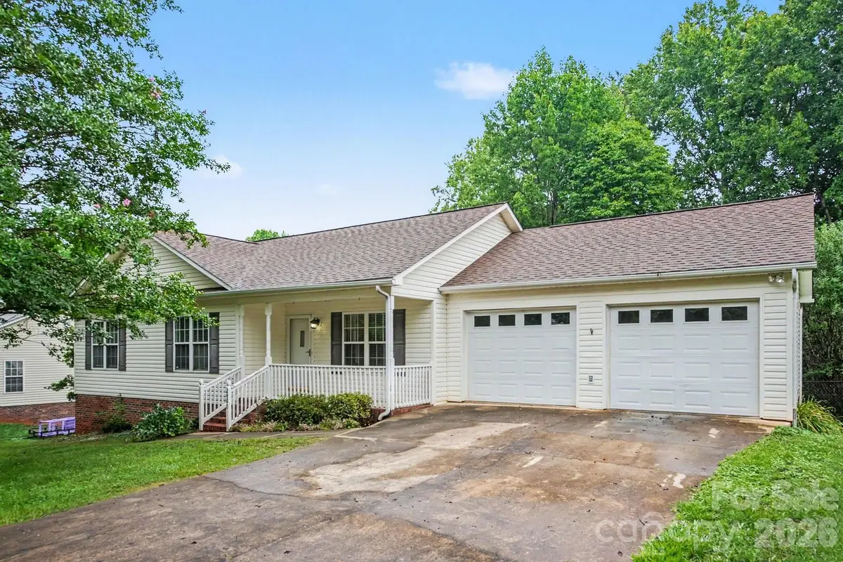 2466 Wilderness Lane, Lenoir, NC 28645 - #1