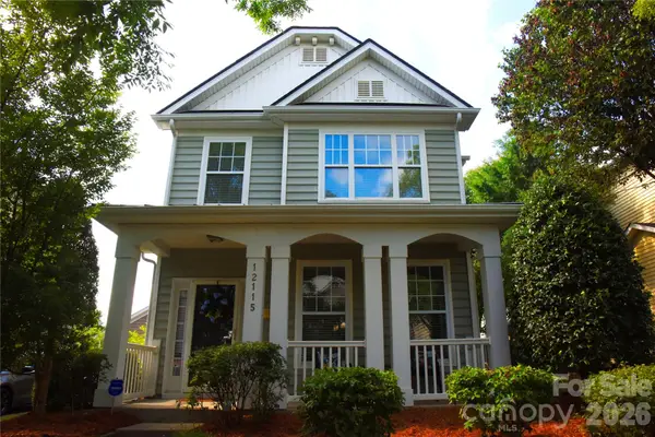 12115 Monteith Grove Drive, Huntersville, NC 28078