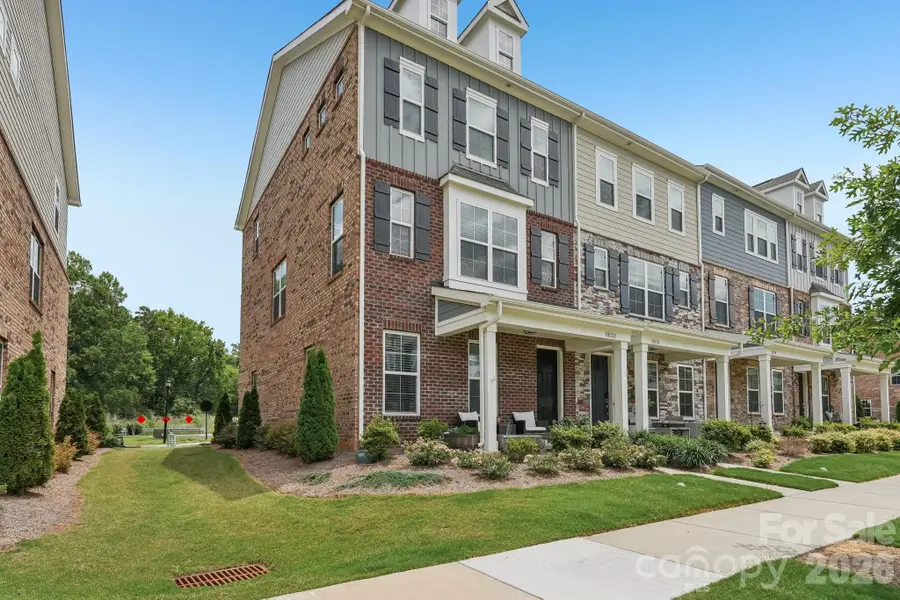 10122 Hemingway Place, Charlotte, NC 28227 - #3