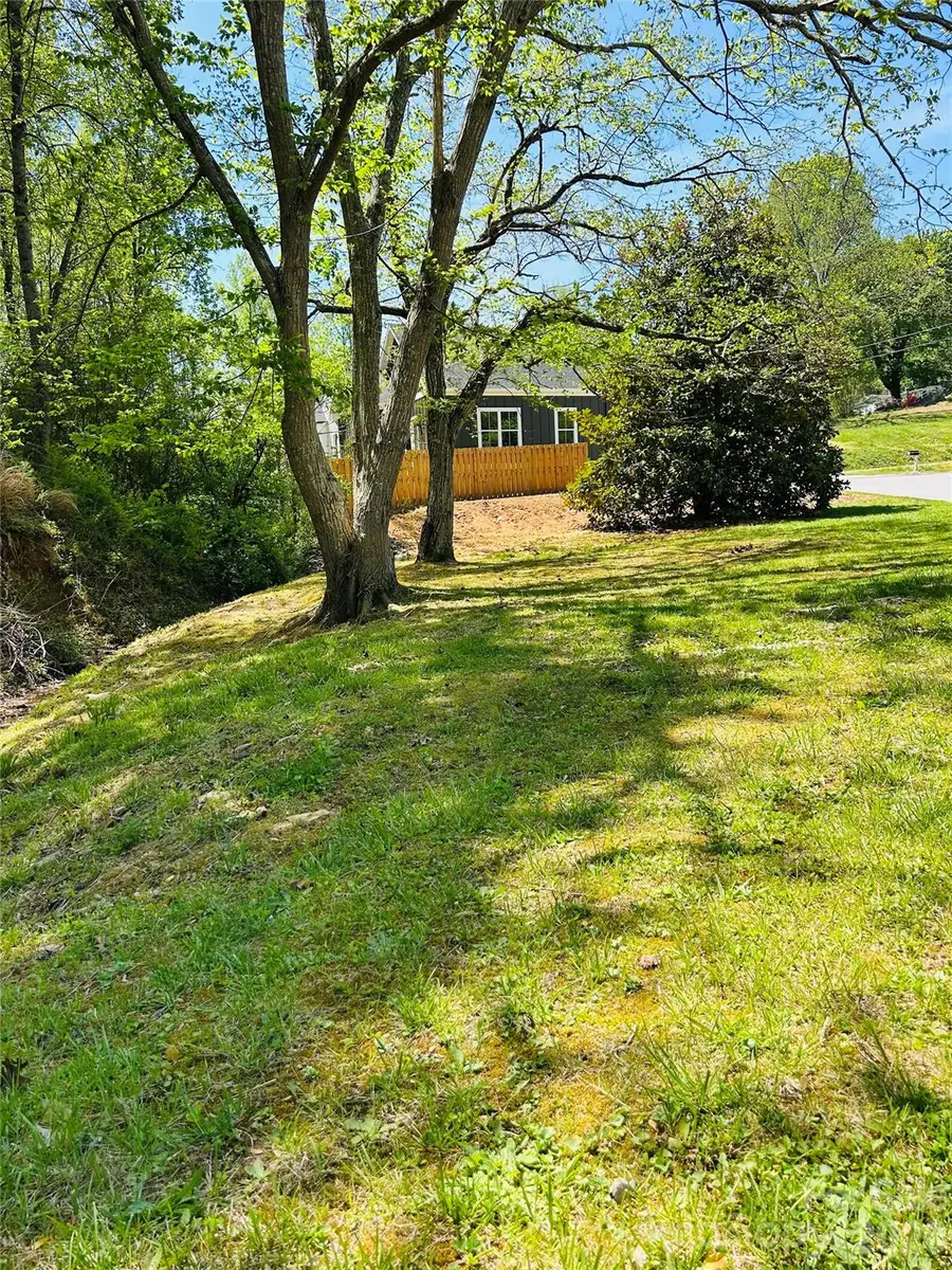 128 W Orchard Street, Old Fort, NC 28762 - #2