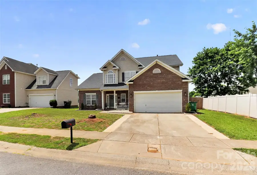 7613 Deluca Drive, Charlotte, NC 28215 - #3