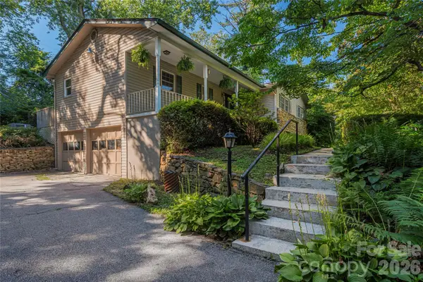 142 Whisperwood Drive #19, Hendersonville, NC 28791