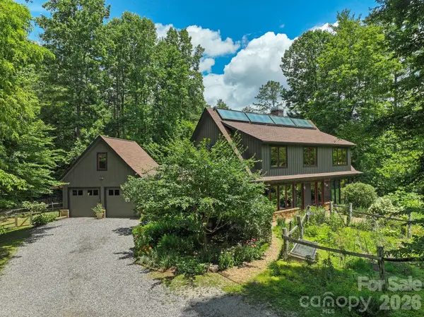 24 Merriwood Trail, Arden, NC 28704