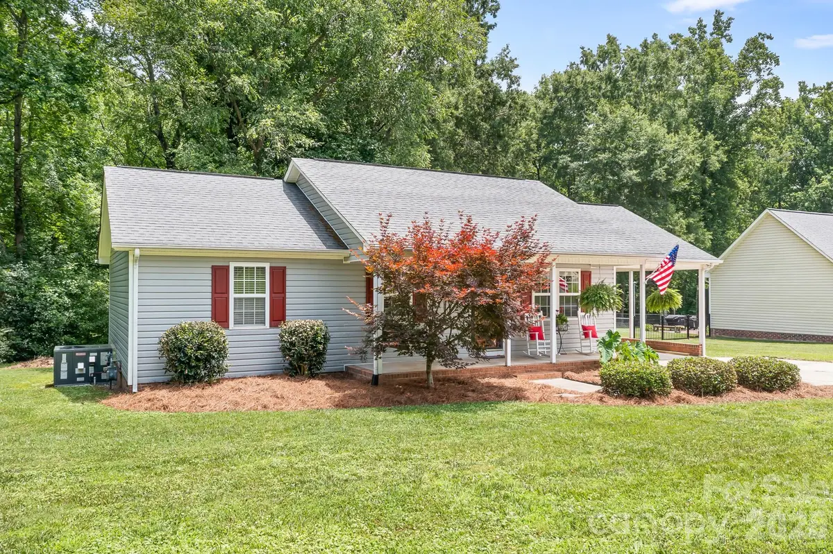 218 Vernon Street, Cherryville, NC 28021 - #1