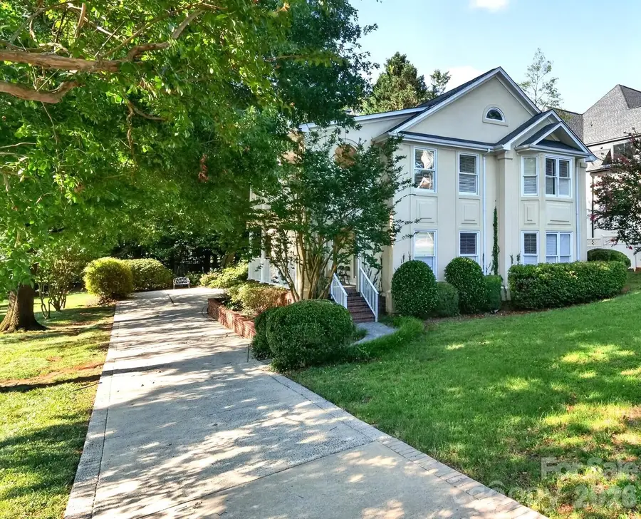 516 Shelton Street, Charlotte, NC 28270 - #2