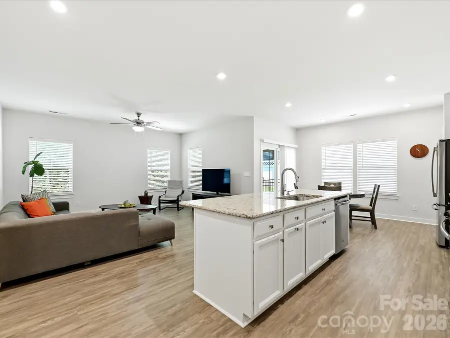 10038 Lilac Court, Charlotte, NC 28215 - #3