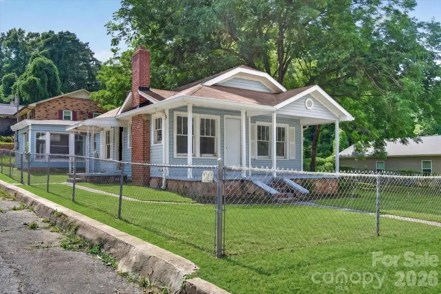 401 Pryor Street, Gastonia, NC 28052 - #2
