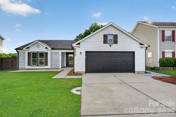 4883 Renfrew Drive, Concord, NC 28027