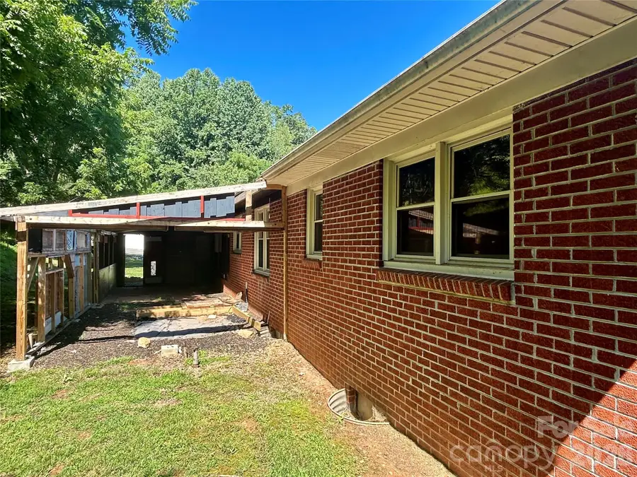 169 Double Island Road, Burnsville, NC 28714 - #3