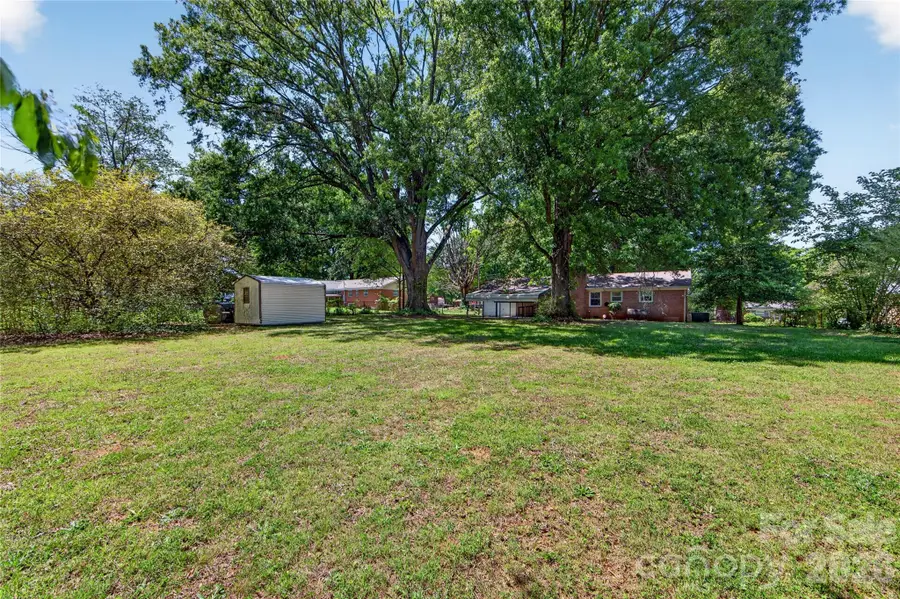 4400 Hamilton Circle, Charlotte, NC 28216 - #2
