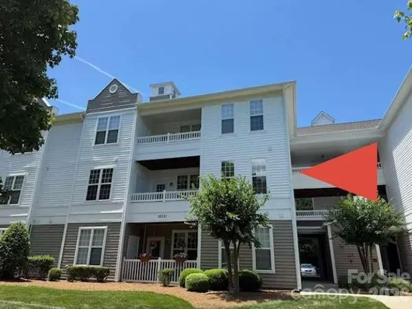 18001 Delmas Drive #2E, Cornelius, NC 28031