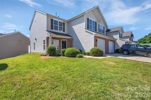 8558 Carolina Lily Lane, Charlotte, NC 28262