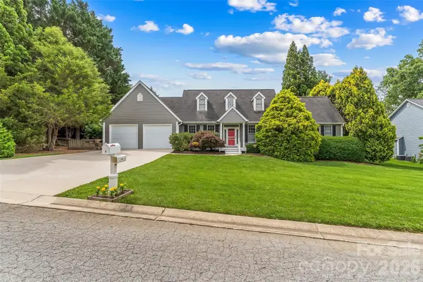 6 Southbrook Drive, Fletcher, NC 28732