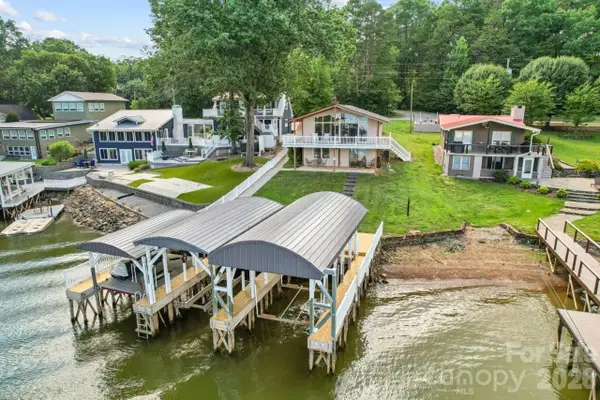 918 Pinehaven Drive, New London, NC 28127