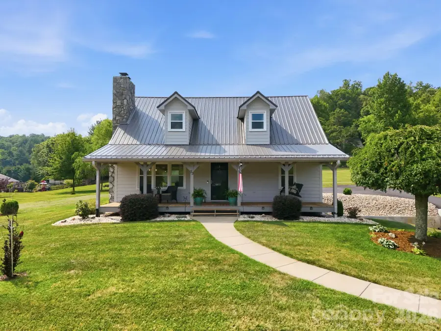73 Rivercrest Court, Canton, NC 28716 - #2