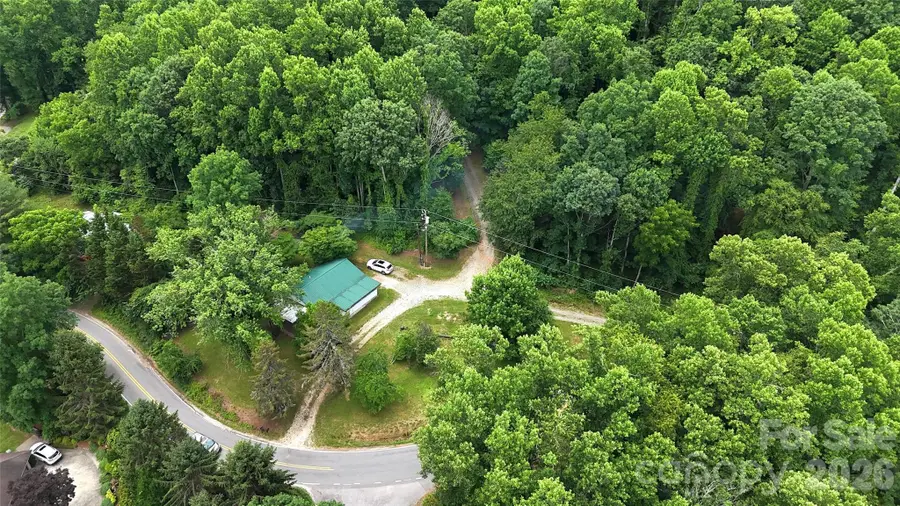 400 & 402 Sharon Road, Fairview, NC 28730 - #3